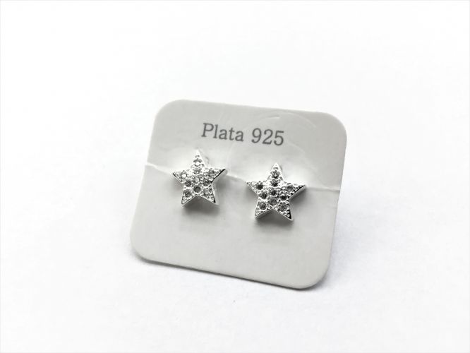 <p>Aros De Plata Estrella Con Cubics</p>
