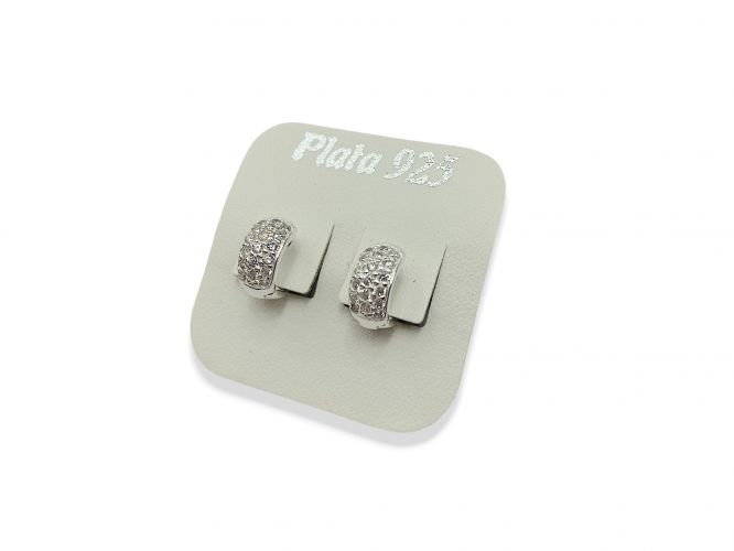<p>Argolla con Cubics Chica en Plata</p>
