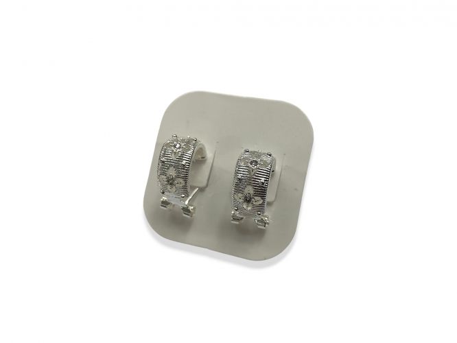 <p>Media Argolla de Acero Blanco</p>

<p>con Sistema Clip y Perno</p>
