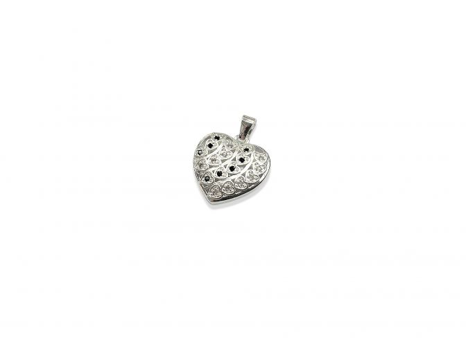 <p>Dije de Acero Blanco Corazón Negro</p>
