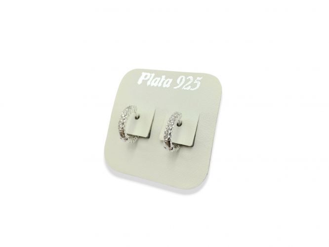 <p>Argolla con Cubics Chica en Plata</p>
