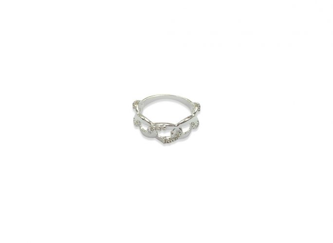 <p>Anillo de Plata Tipo Cadena con Cubics</p>
