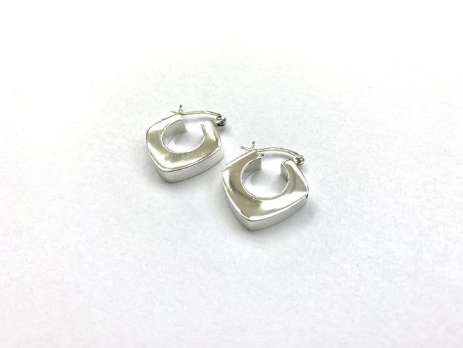 <p>Aros Argollas de Plata Inflada</p>
