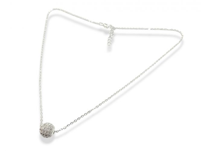 <p>Cadena de Acero Blanco con</p>

<p>Bola de Fuego con Cubics Pasante</p>
