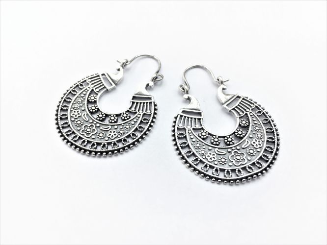 <p>Aros De Plata Linea Hindu Empavonados</p>
