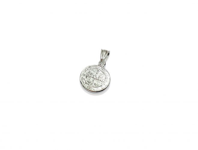 <p>Dije de Acero Blanco San Benito Chico</p>
