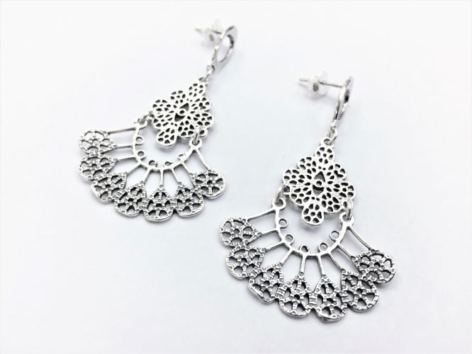 <p>Aros De Plata Linea Hindu Empavonado</p>

