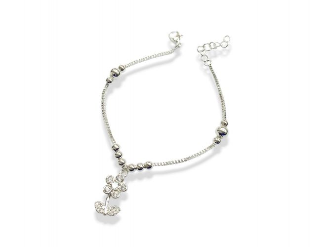 <p>Pulsera de Acero Blanco con Bolitas Centro Flor</p>
