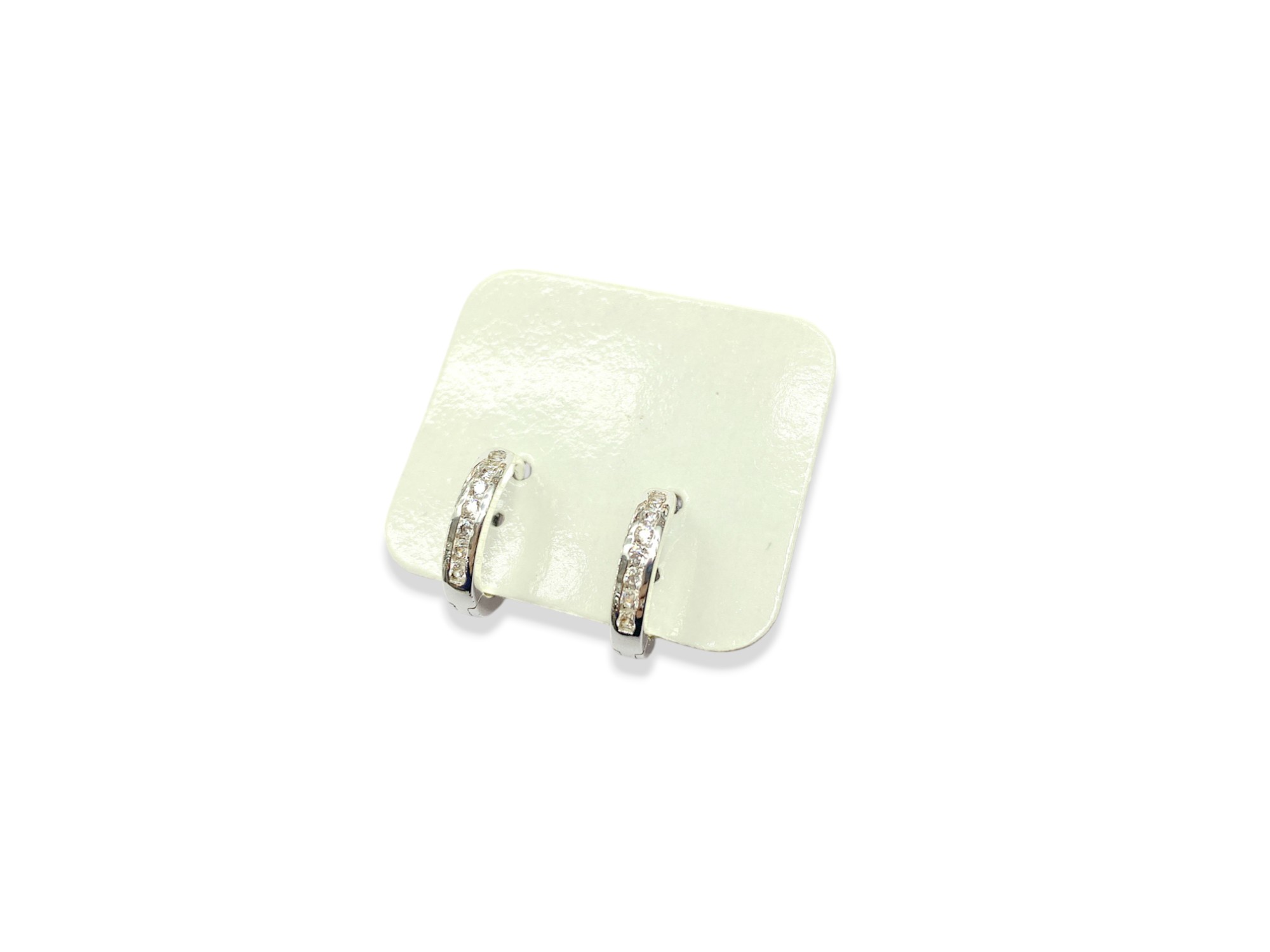 <p>Argolla de Adcero Blanco con Cubics Medianita</p>
