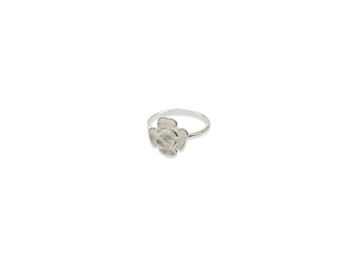 <p>Anillo de Plata Trebol</p>
