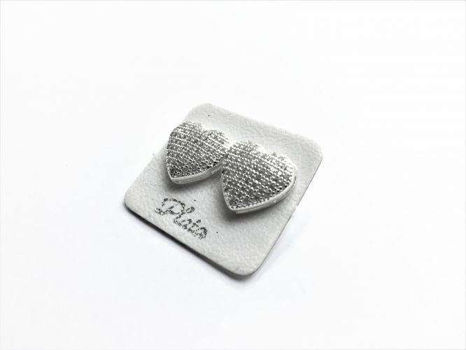 <p>Aros De Plata Corazón</p>

<p>Con Cubics Pave Grande</p>
