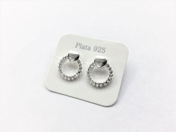 <p>Aros De Plata Circulo Calado Con Cubic</p>
