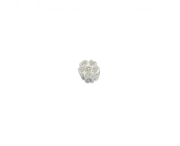 <p>Dije de Plata Flor Pasante</p>
