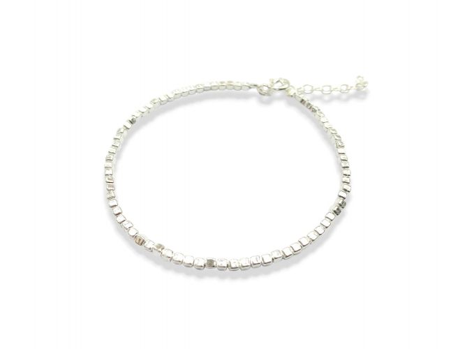 <p>Pulsera de Plata con Cubitos</p>
