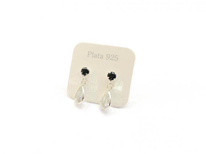 <p>Aro de Plata Colgante</p>

<p>Blanco y Negro</p>
