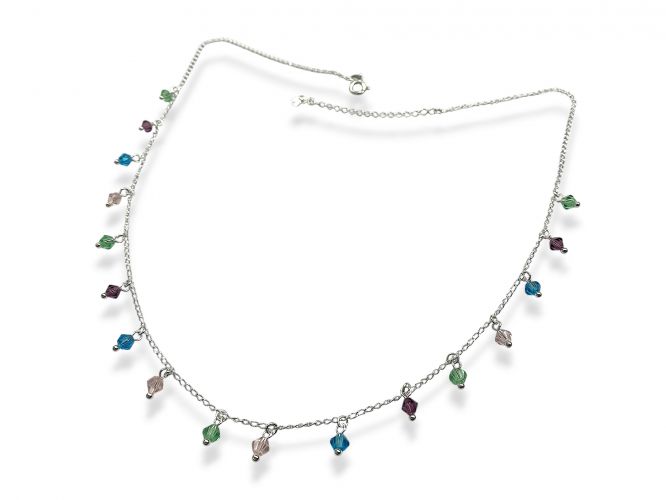 <p>Cadena de Plata con Cristales</p>

<p>Multicolores Colgando</p>
