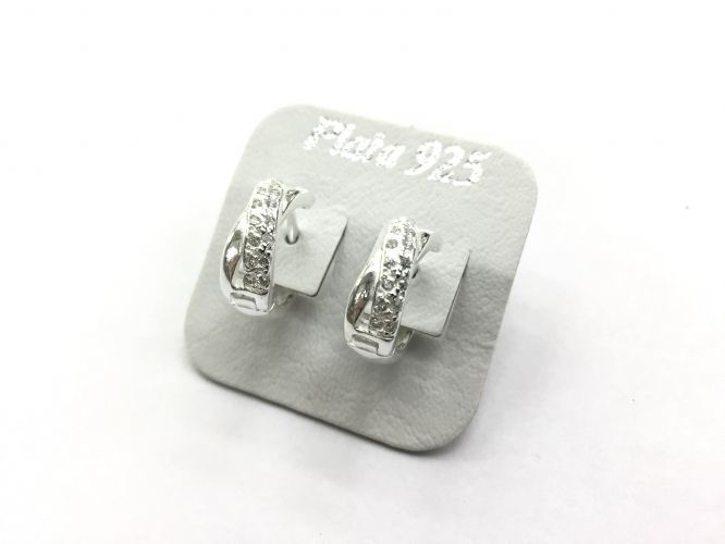 <p>Aros De Plata Argolla</p>

<p>Cruzada Con Cubic</p>

