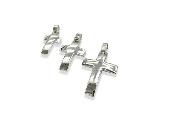 <p>Cruz Bombé Maciza en Plata Número 1</p>
