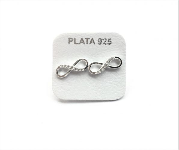 <p>Aros De Plata Infinito Con Cubics</p>
